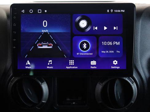 Used 2013 Jeep Wrangler Sport AWD/4WD image 28