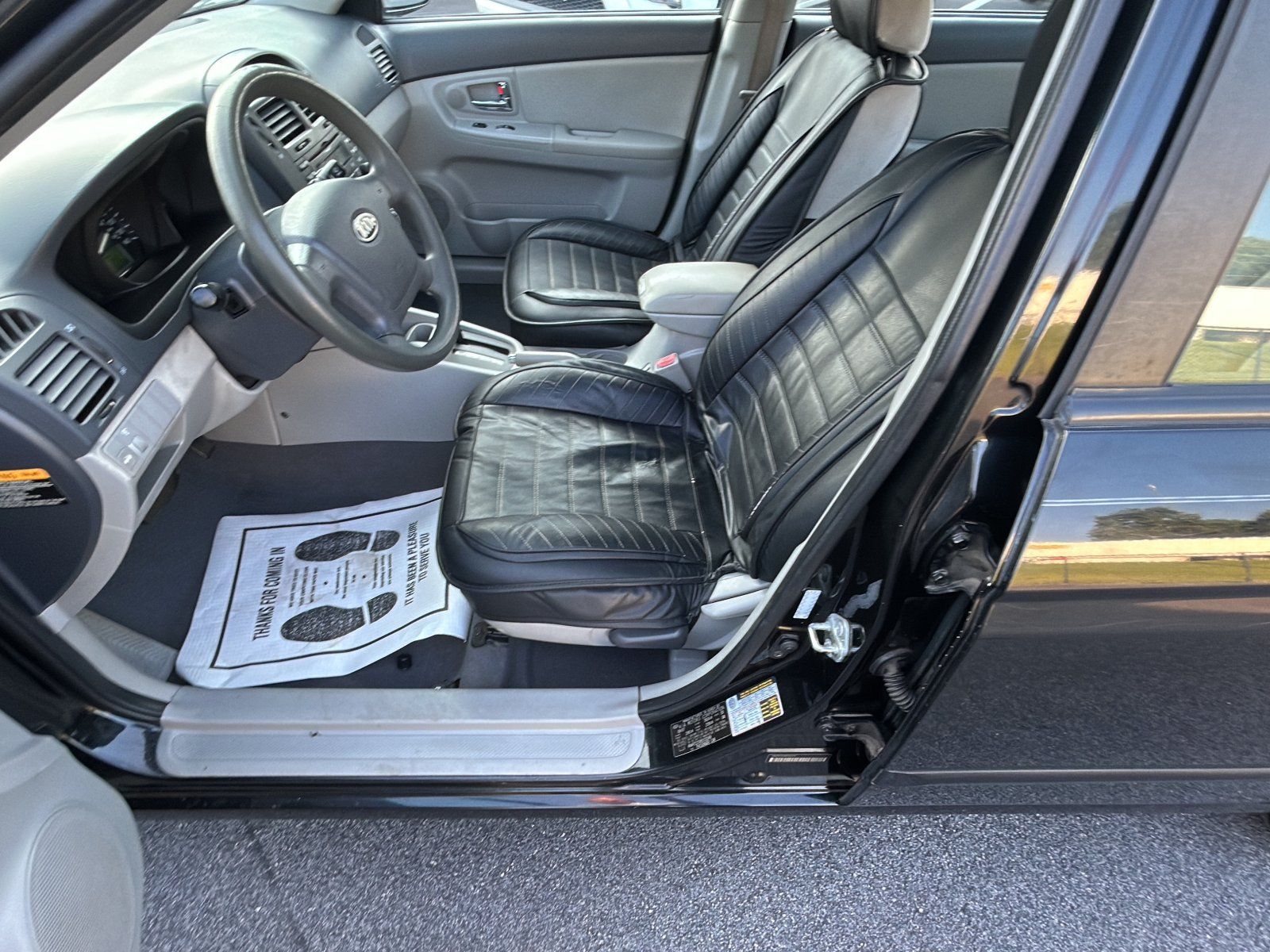 Used 2008 Kia Spectra EX FWD image 20