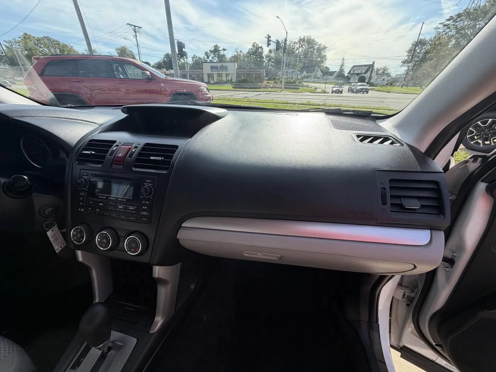 Used 2014 Subaru Forester 2.5i AWD/4WD image 15