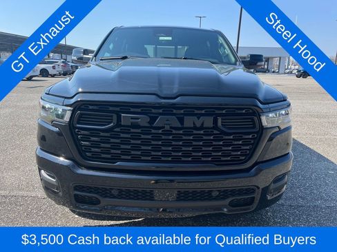 New 2026 RAM 1500 4x4 Crew Cab image 2