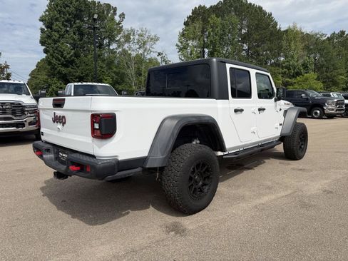Used 2020 Jeep Gladiator Rubicon AWD/4WD image 6