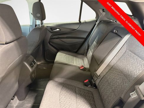 Used 2022 Chevrolet Equinox LT image 24