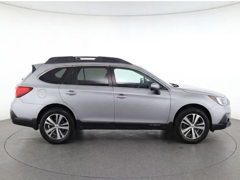 Used 2019 Subaru Outback 2.5i Limited w/ Popular Package #2 AWD/4WD image 8