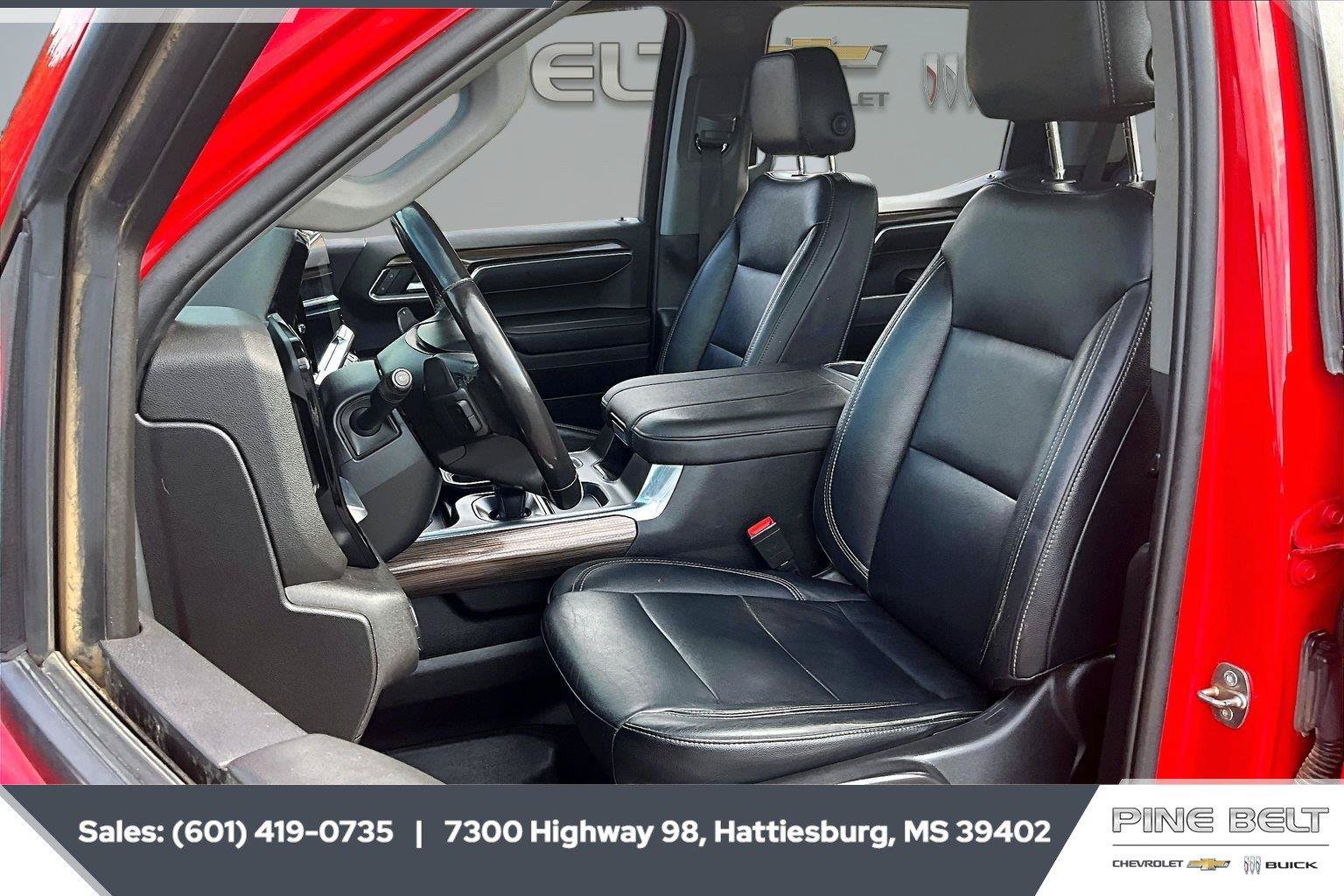 Used 2023 Chevrolet Silverado 1500 RST AWD/4WD image 19