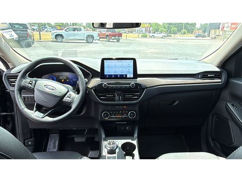 Used 2020 Ford Escape Titanium w/ Titanium Premium Package 2.0 AWD/4WD image 36