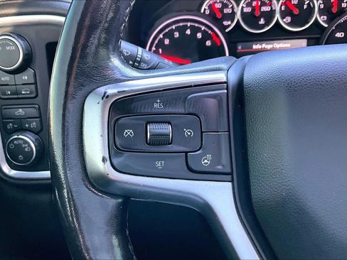 Used 2021 Chevrolet Silverado 1500 LT image 21