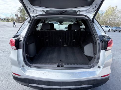 Used 2022 Chevrolet Equinox LT image 9