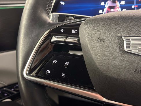 Used 2024 Cadillac Lyriq Luxury RWD image 40