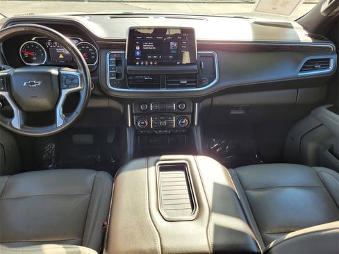 Used 2021 Chevrolet Tahoe Z71 w/ Z71 Off-Road Package image 10