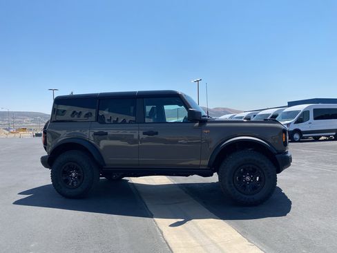 New 2026 Ford Bronco Badlands AWD/4WD image 21