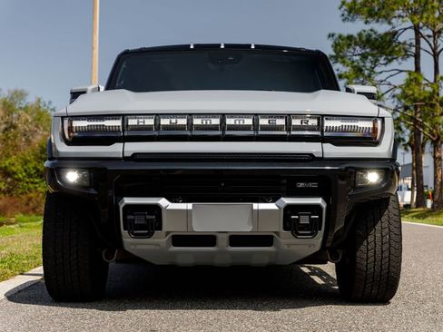 Used 2024 GMC Hummer EV 2X image 8