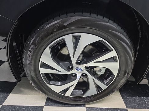 Certified 2025 Subaru Legacy Premium image 21