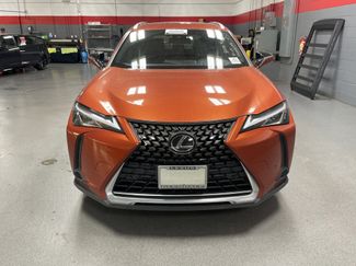 Used 2022 Lexus UX 200 video 3
