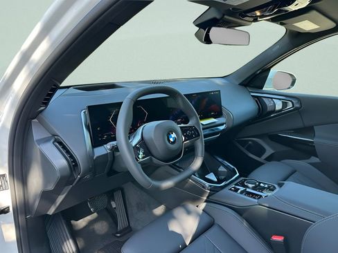 New 2026 BMW X3 xDrive30 image 9