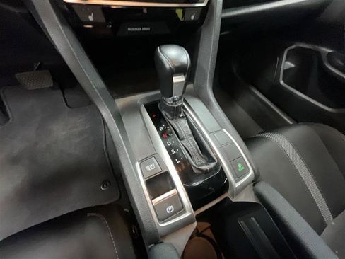 Used 2019 Honda Civic EX image 15