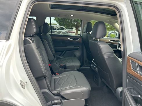 New 2026 Volkswagen Atlas SE image 46