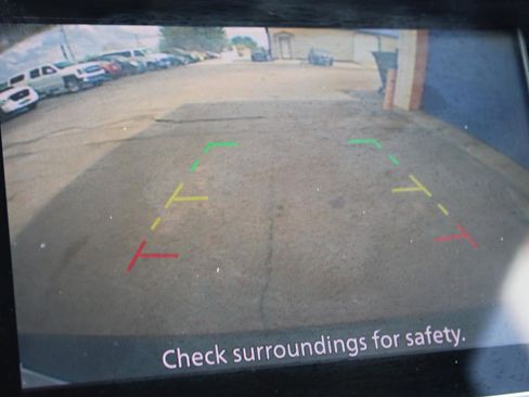 Used 2019 Nissan Kicks SV image 30