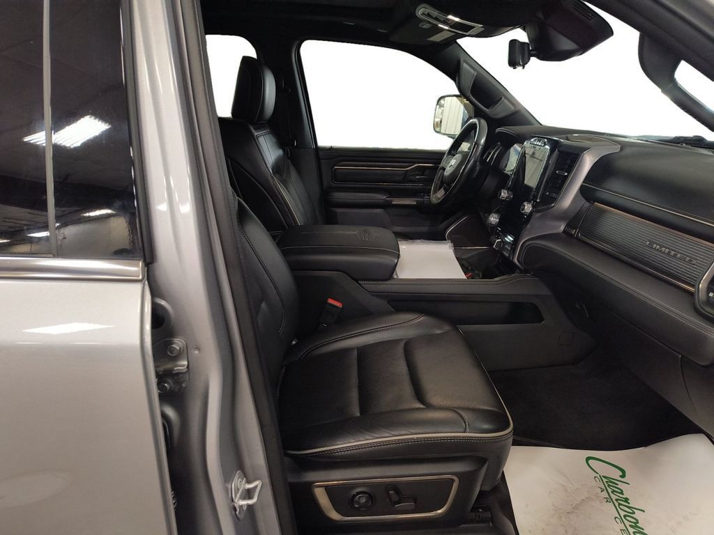 Used 2021 RAM 1500 Limited AWD/4WD image 17