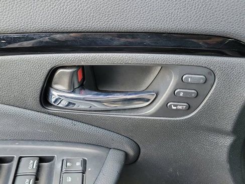 Used 2018 Honda Pilot Touring image 29