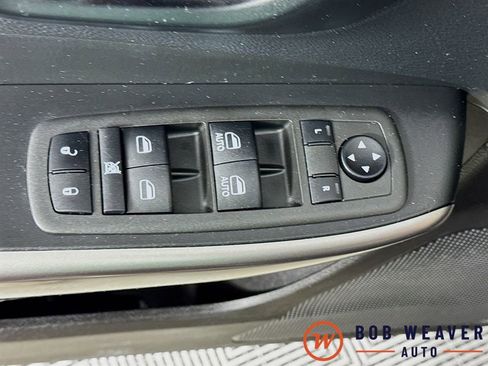 Used 2021 Jeep Cherokee Latitude Lux w/ Comfort/Convenience Group AWD/4WD image 18