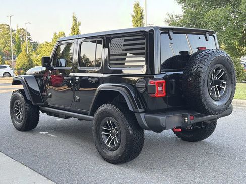 Used 2026 Jeep Wrangler Unlimited Rubicon AWD/4WD image 5