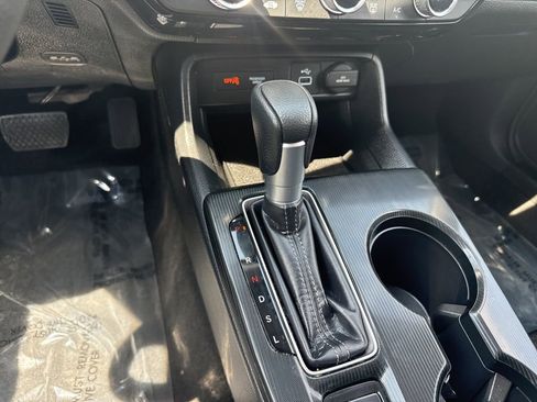 Used 2024 Honda Civic LX image 15