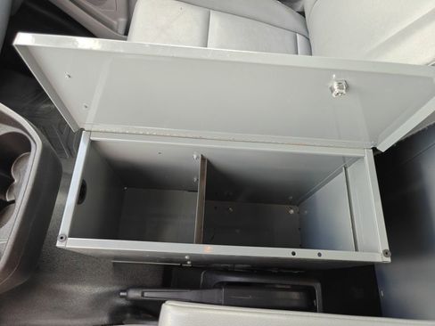 Used 2017 Ford Transit 250 130 Low Roof image 26