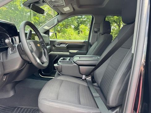 Used 2026 Chevrolet Silverado 1500 LT AWD/4WD image 18
