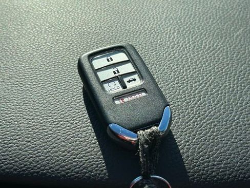 Used 2016 Honda Accord EX-L image 17