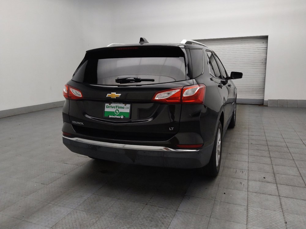 Used 2018 Chevrolet Equinox LT w/ Sun & Infotainment Package FWD image 9