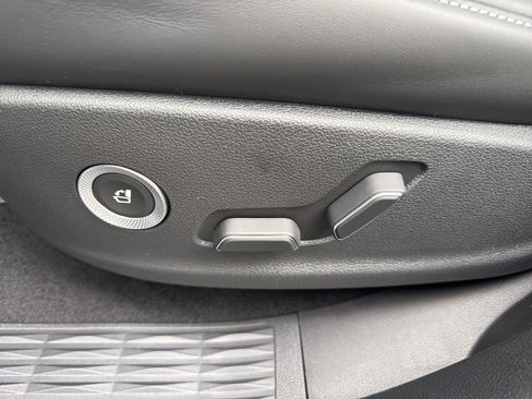 New 2026 Genesis GV80 3.5T e-SC image 44