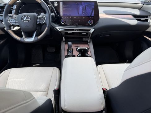 Used 2023 Lexus RX 350 Premium w/ Accessory Package AWD/4WD image 13