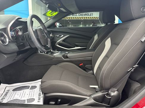 Used 2024 Chevrolet Camaro LT w/ Technology Package image 11