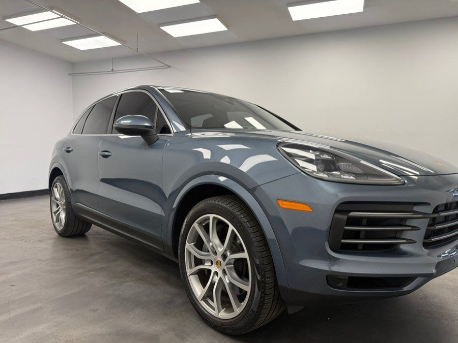 Used 2019 Porsche Cayenne S w/ Premium Plus Package AWD/4WD image 18
