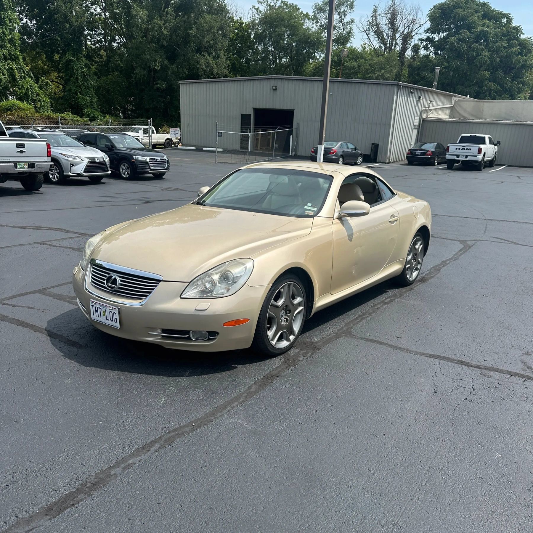 Used 2006 Lexus SC 430 Convertible RWD image 1