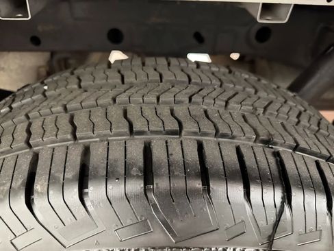 Used 2016 Ford F150 XLT AWD/4WD image 29