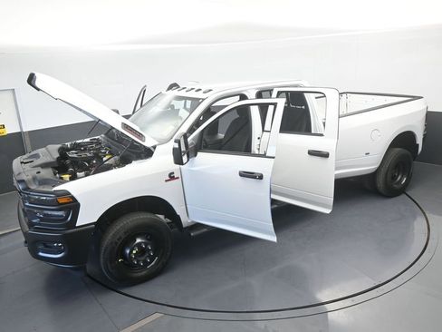 Used 2026 RAM 3500 Tradesman AWD/4WD image 61