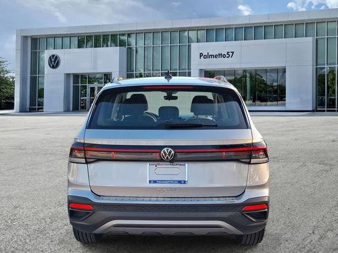 Used 2025 Volkswagen Taos S FWD image 5