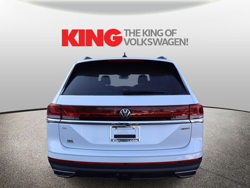 New 2026 Volkswagen Atlas SE image 4