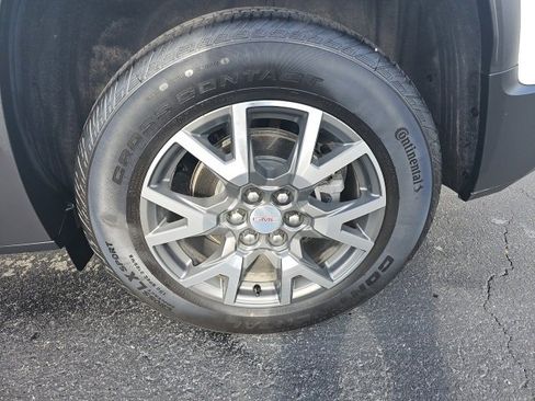 Used 2023 GMC Acadia SLE w/ Driver Convenience Package image 79