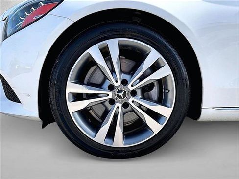 Used 2021 Mercedes-Benz C 300 Sedan image 10