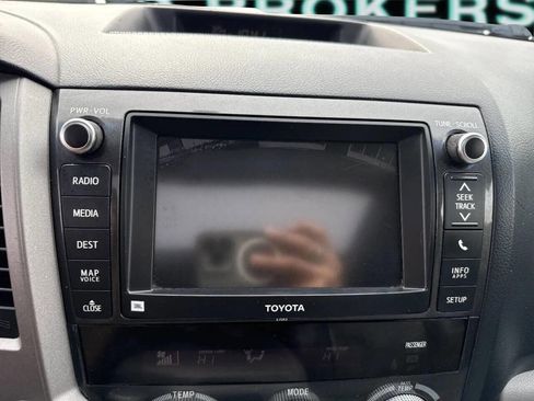 Used 2013 Toyota Sequoia Limited AWD/4WD image 49