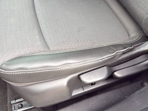 Used 2022 Buick Encore GX Preferred FWD image 11