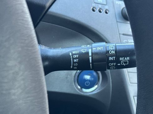 Used 2012 Toyota Prius Three image 39