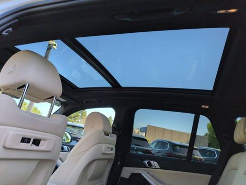 Used 2021 BMW X5 xDrive40i w/ Premium Package 2 image 20