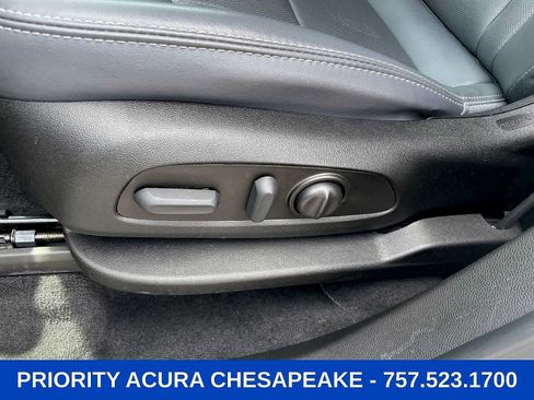 Used 2023 Buick Enclave Essence FWD image 10