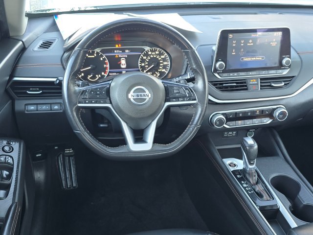 Used 2021 Nissan Altima 2.5 SR w/ SR Premium Package FWD image 11