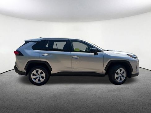 Certified 2025 Toyota RAV4 LE AWD/4WD image 18