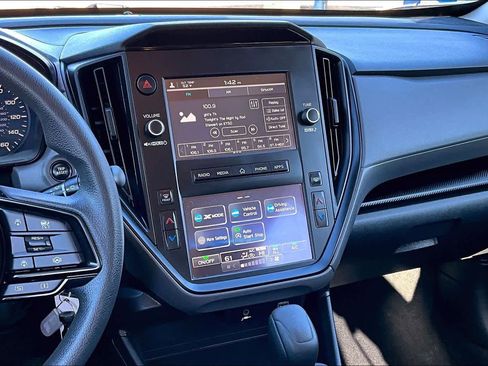 Used 2024 Subaru Crosstrek 2.0i image 6