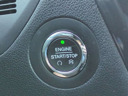 Used 2018 Ford Explorer Limited w/ Equipment Group 301A FWD image 28